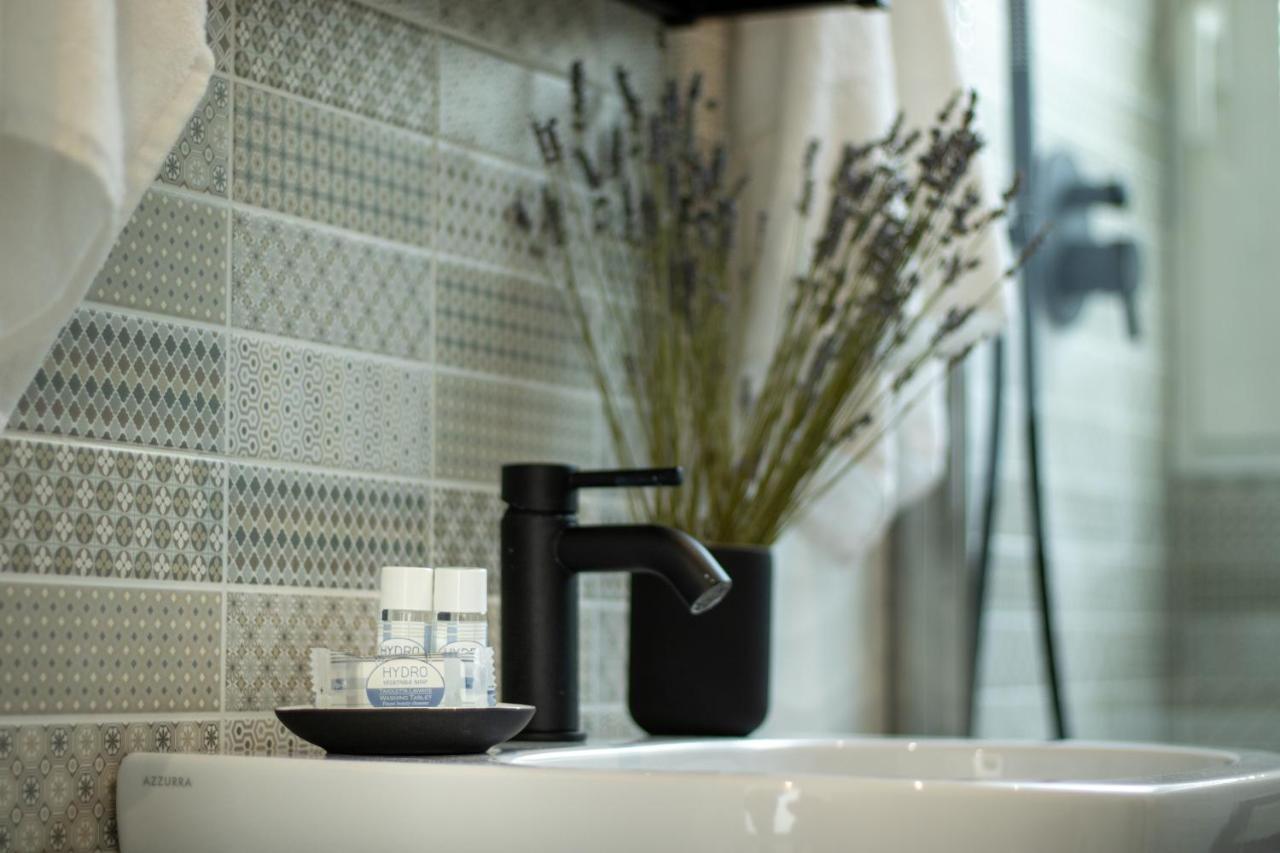 Navigli - Chic And Sophisticated Home In Milano Dış mekan fotoğraf